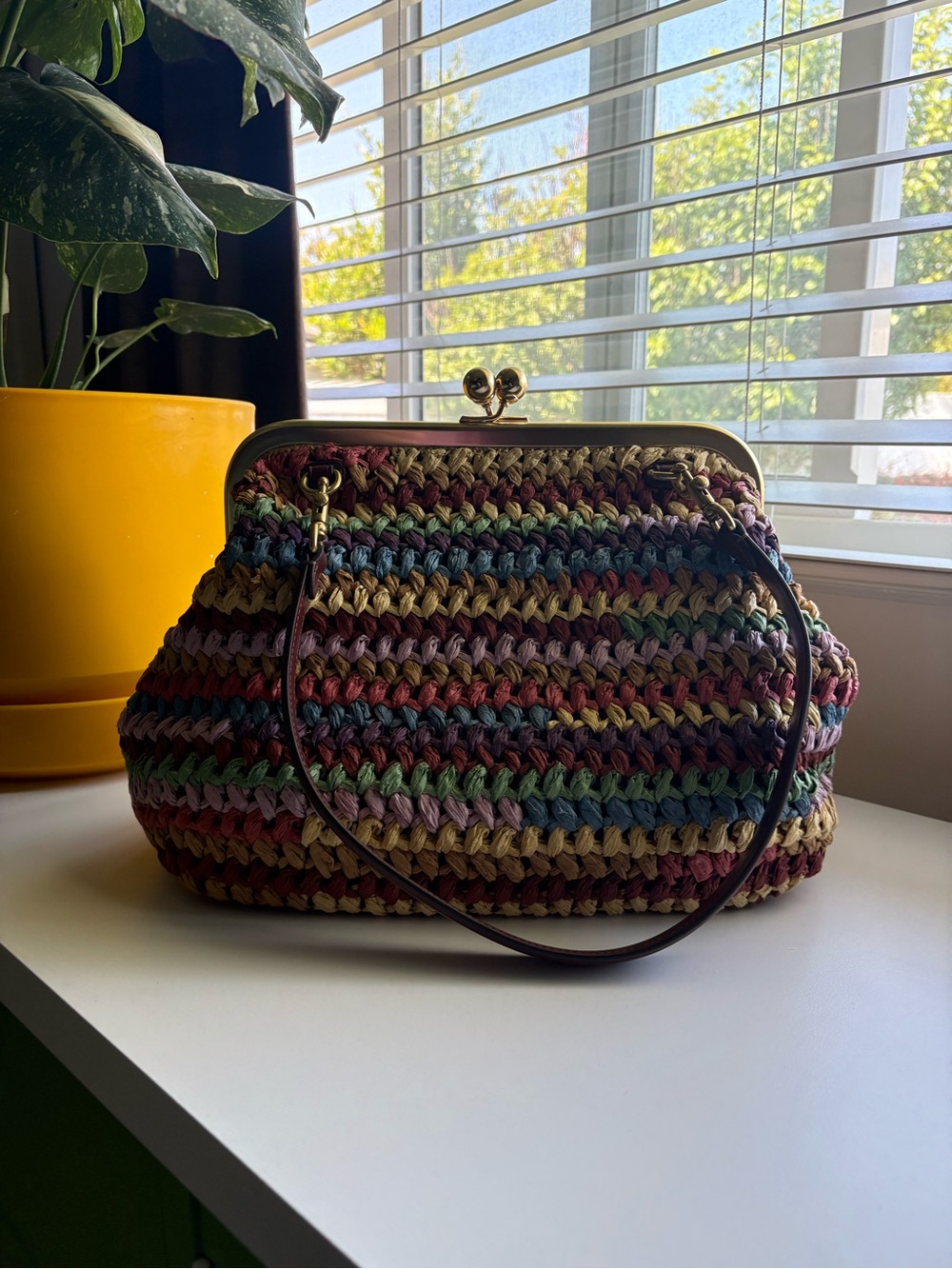 Coach Frame 27 Kisslock Bag - Picture 3 of 7